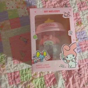 My melody sanrio small night light🤍